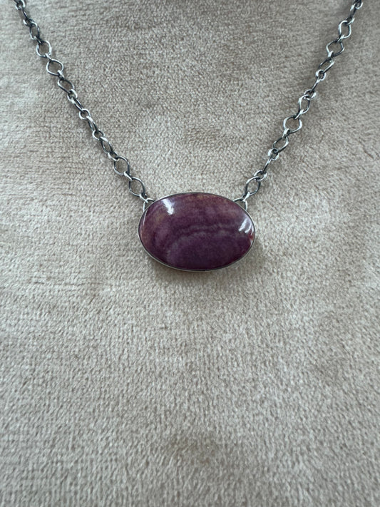 Native American handmade Purple spiny oyster slab necklace