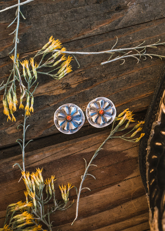 Sterling Sliver & Orange Spiny Oyster Stud Earrings