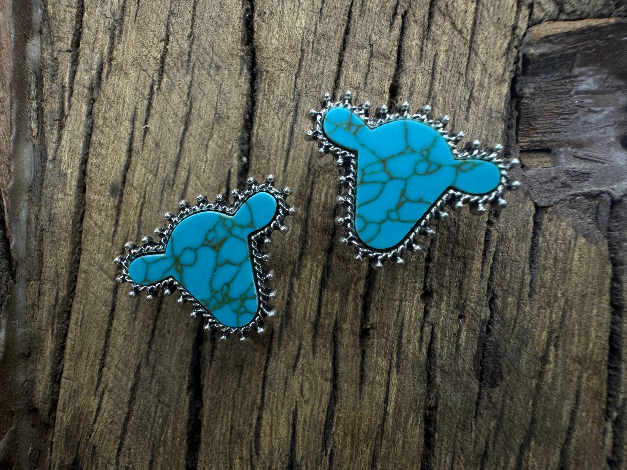 Costume Turquoise Cow Stud Earring